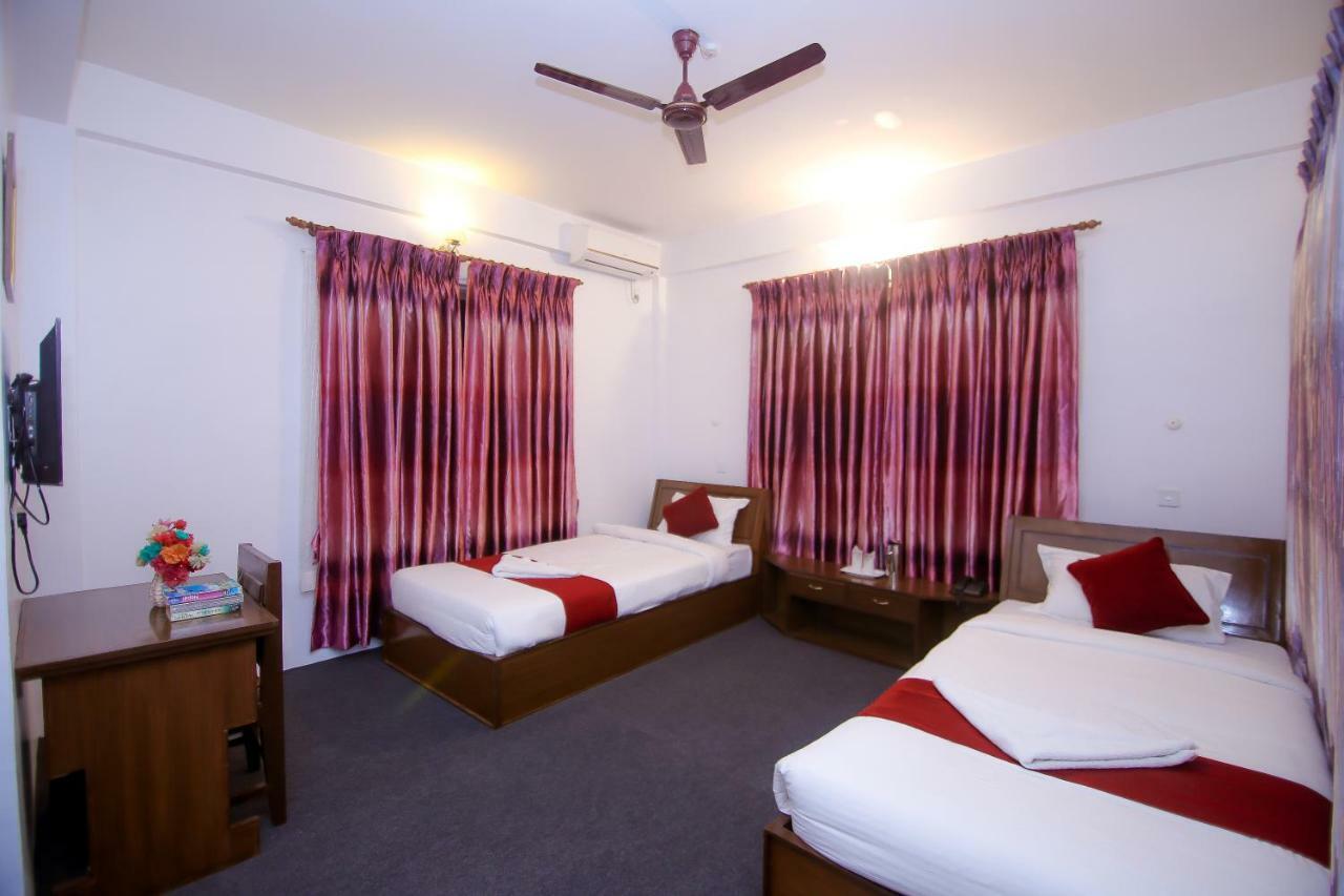 Pokhara Backpackers Hostel Exterior foto