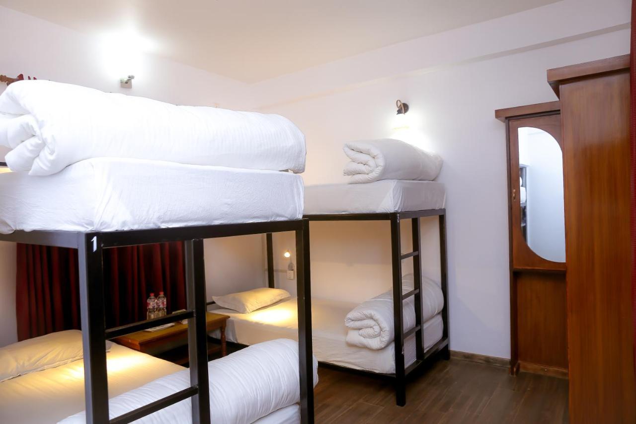 Pokhara Backpackers Hostel Exterior foto